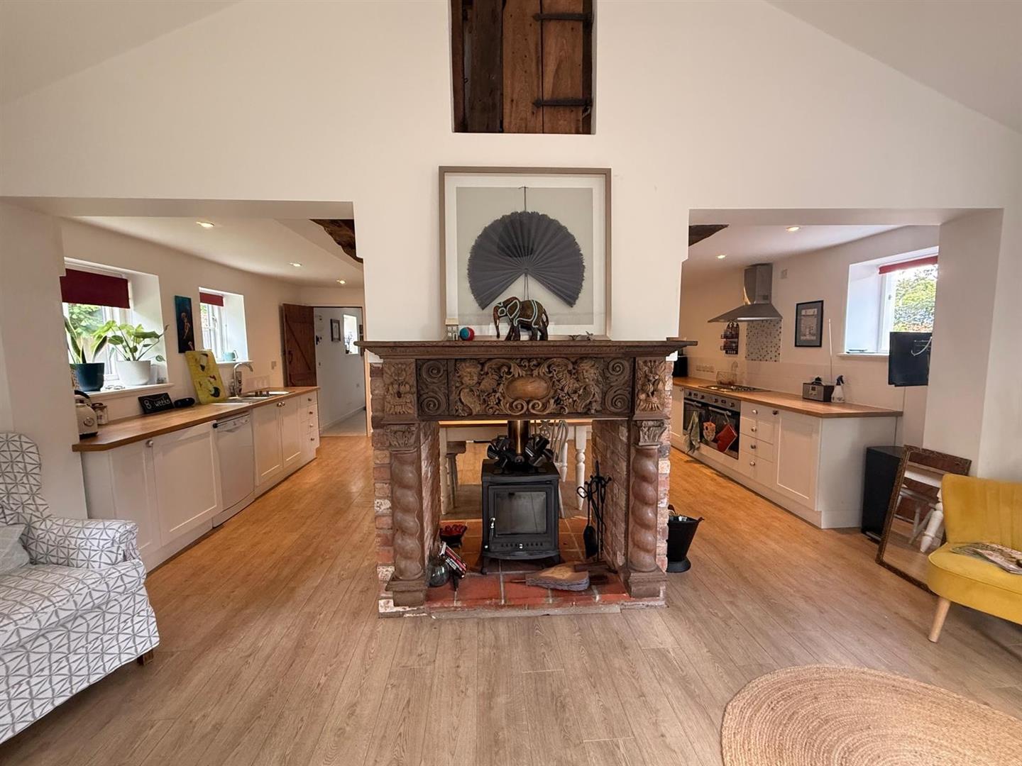 The Stables , Shrewsbury, SY4 2AW To Let
